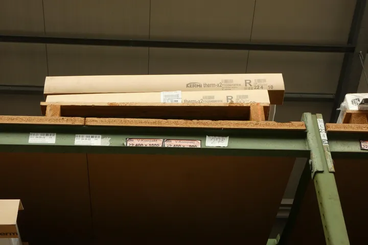 Kermi - Heizk. Therm X2 Profil-V Typ 22, BH 400, BL 1000 mm, weiß, AG rechts Umfang: Palette mit Inhalt, Ebene 4, rechts